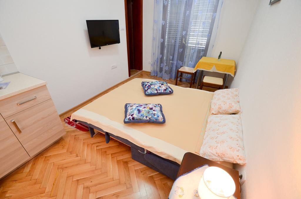 Apartments Ceklin Kotor Exterior photo
